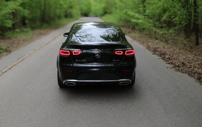 Mercedes-Benz GLC cena 210000 przebieg: 53500, rok produkcji 2019 z Leśna małe 211